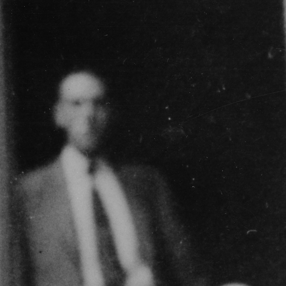 Introduction, and fuzzy photo of Lovecraft