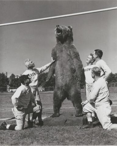 Kodiak presented to president wilson
