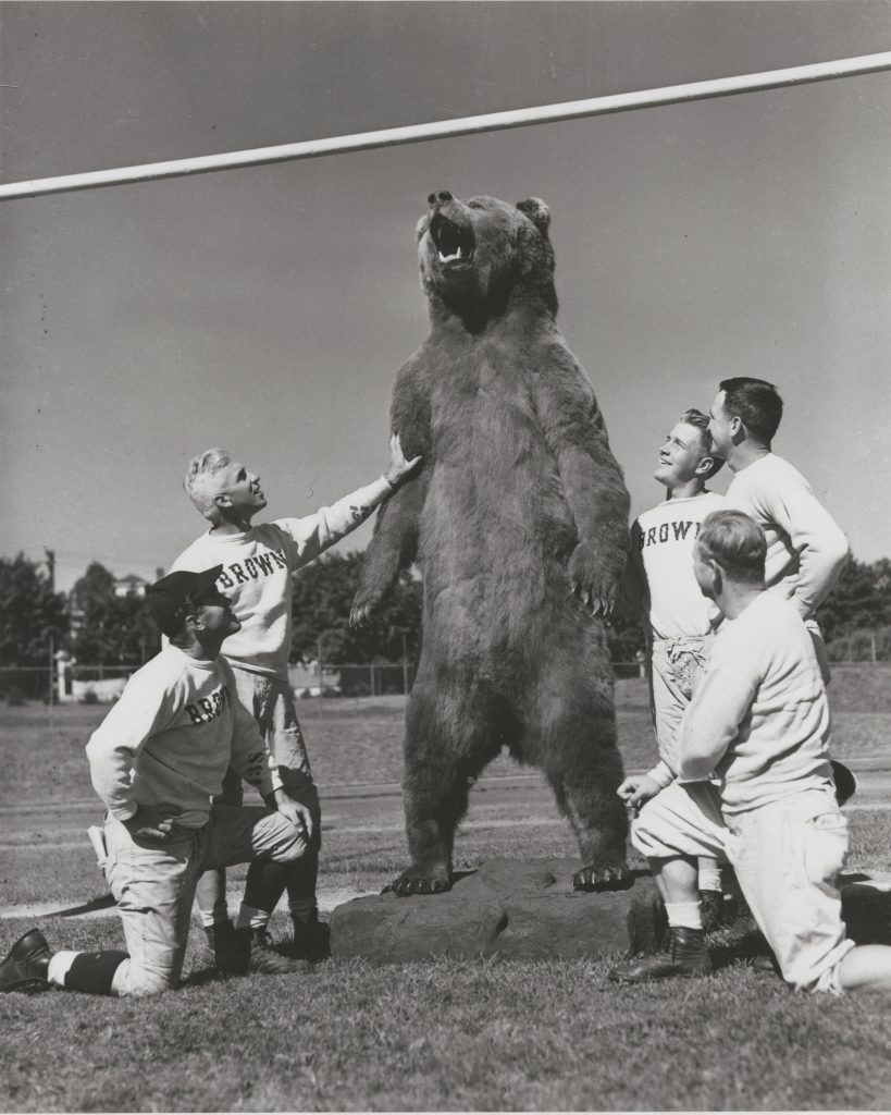 Kodiak presented to president wilson