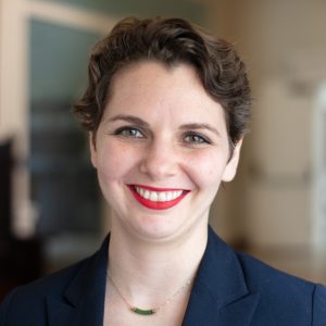 Amanda Strauss headshot