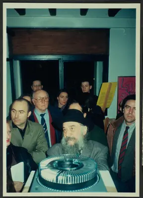 Foto de Metáforas de la luz, apertura de la muestra, Roma, 1994.