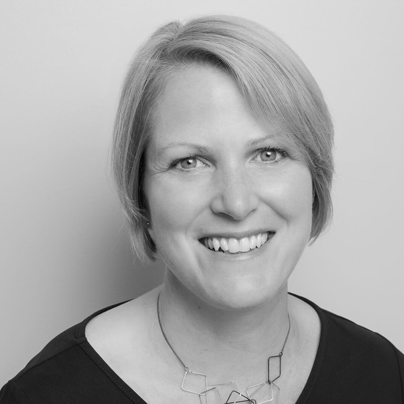 headshot of Christie Henry