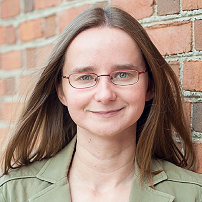 headshot of Nadine Zimmerli